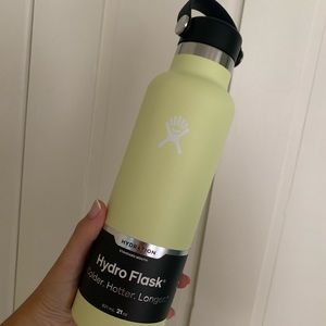 Hydro Flask 21 oz Standard Mouth